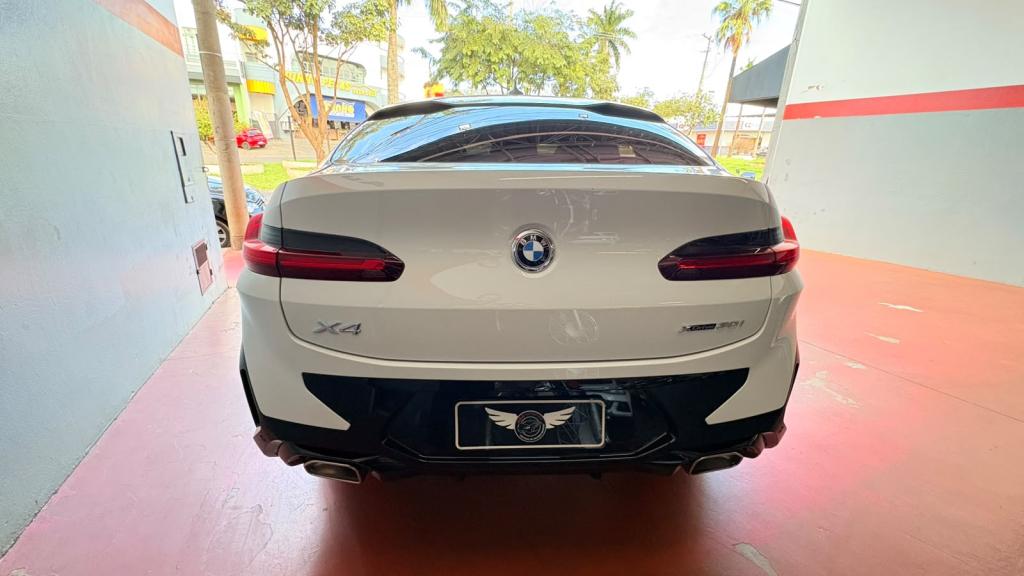 BMW X4 - Foto