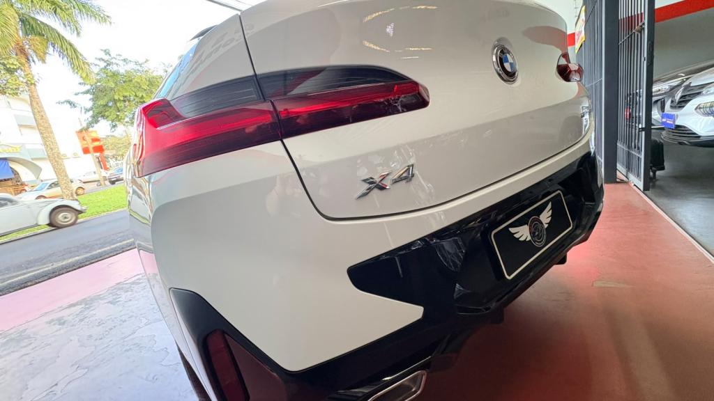 BMW X4 - Foto