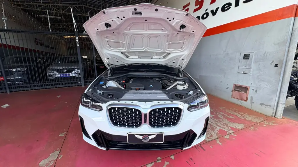 BMW X4 - Foto