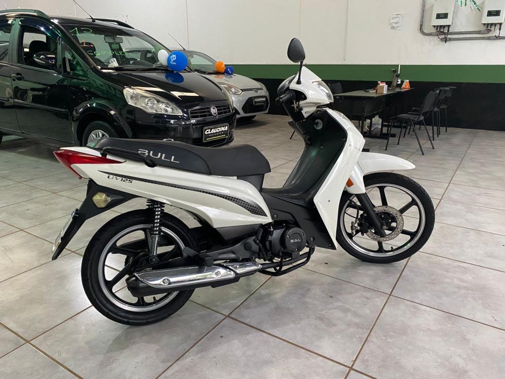 BUELL 1125 R - Foto