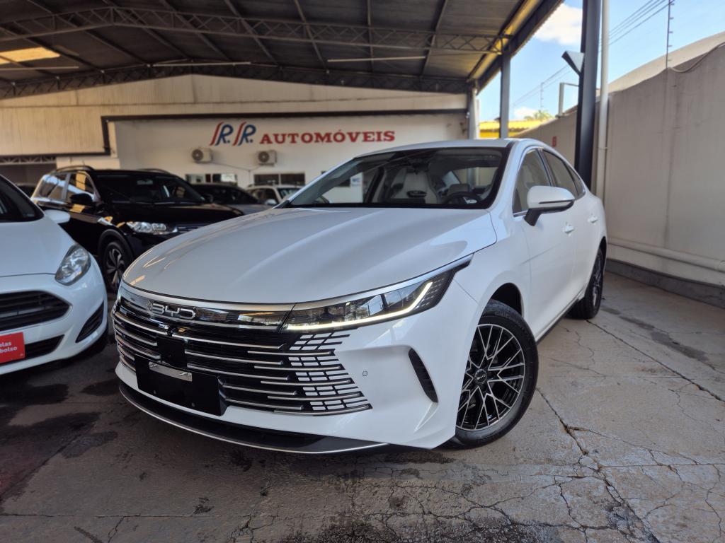 BYD King - Foto