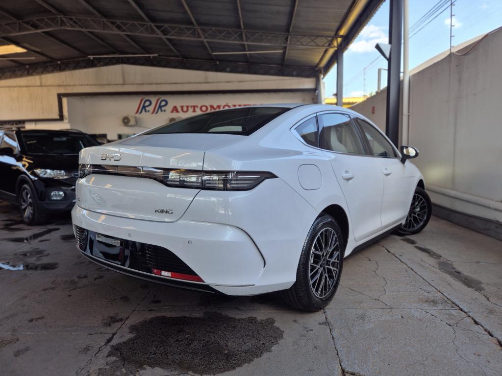 BYD King - Foto