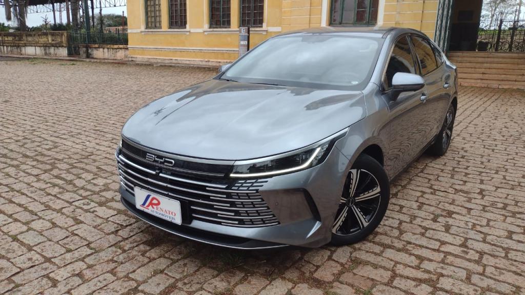 BYD King - Foto