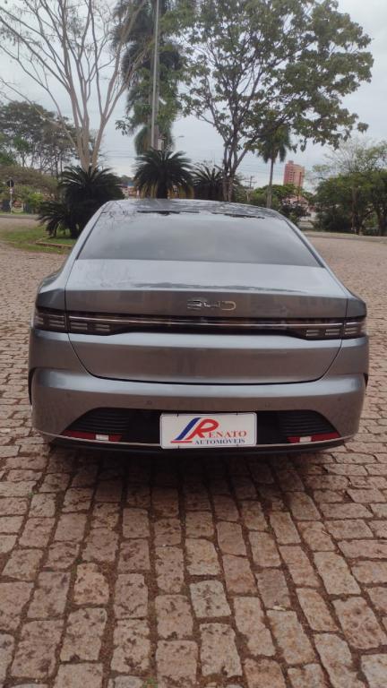 BYD King - Foto