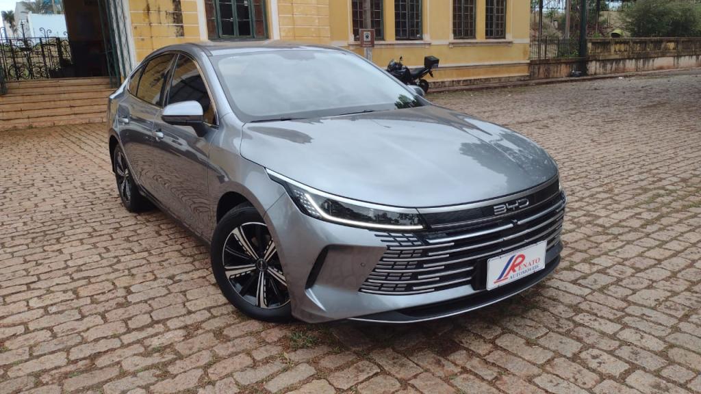 BYD King - Foto