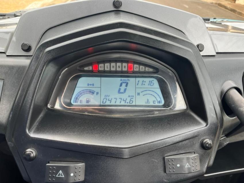 CF MOTO CForce 550 - Foto
