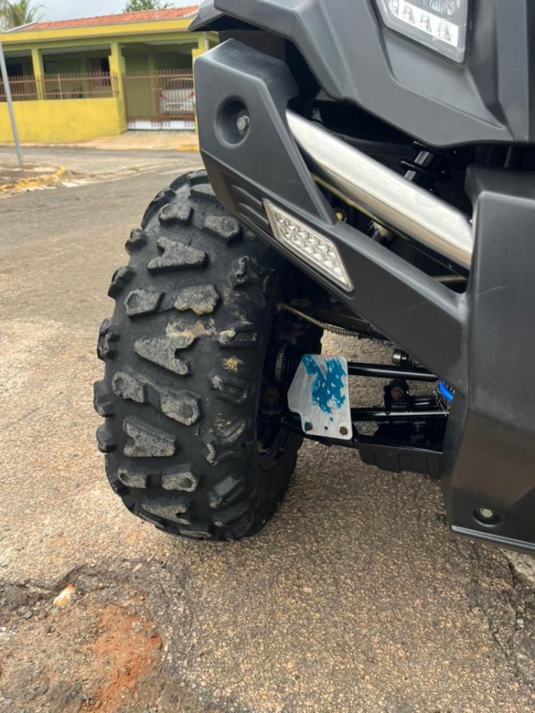 CF MOTO CForce 550 - Foto