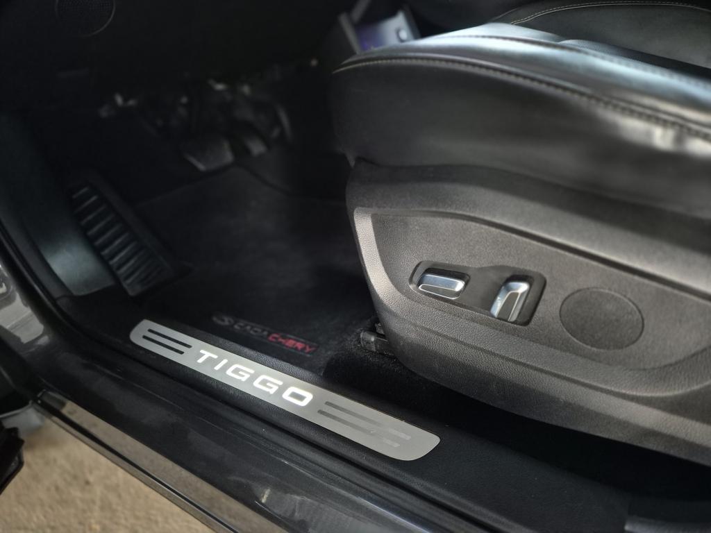CHERY Tiggo 8 - Foto