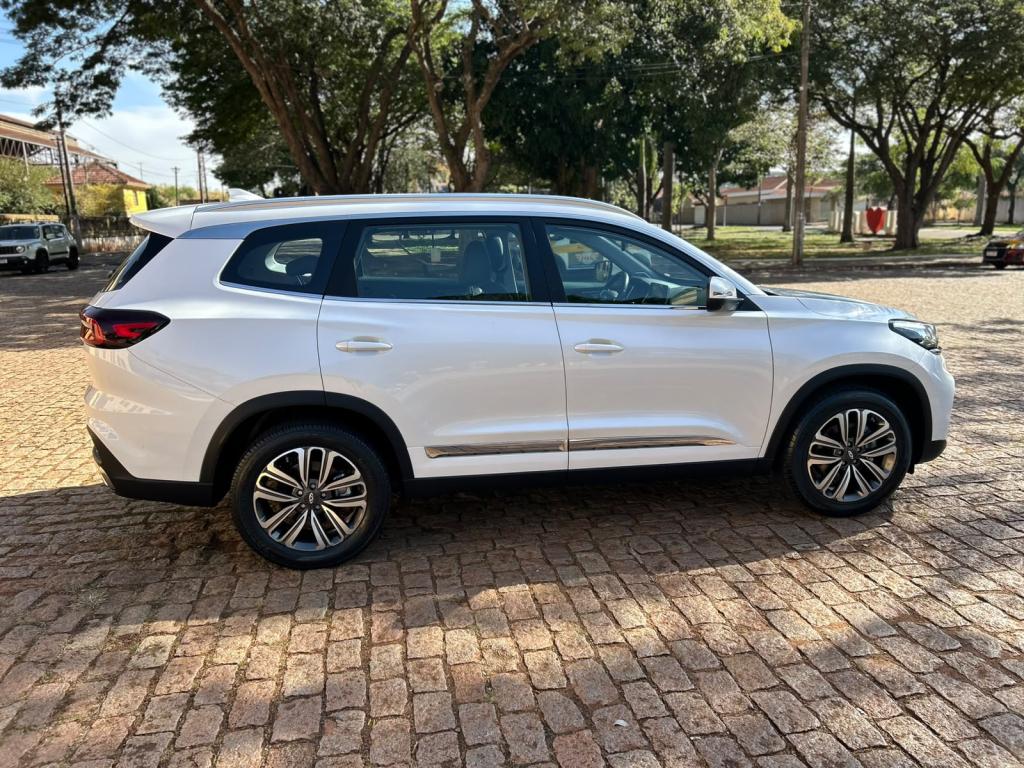 CHERY Tiggo 8 - Foto