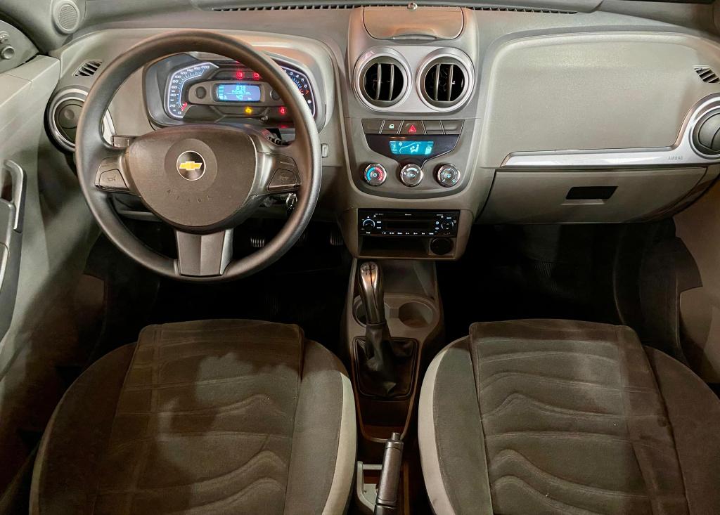 CHEVROLET Agile - Foto