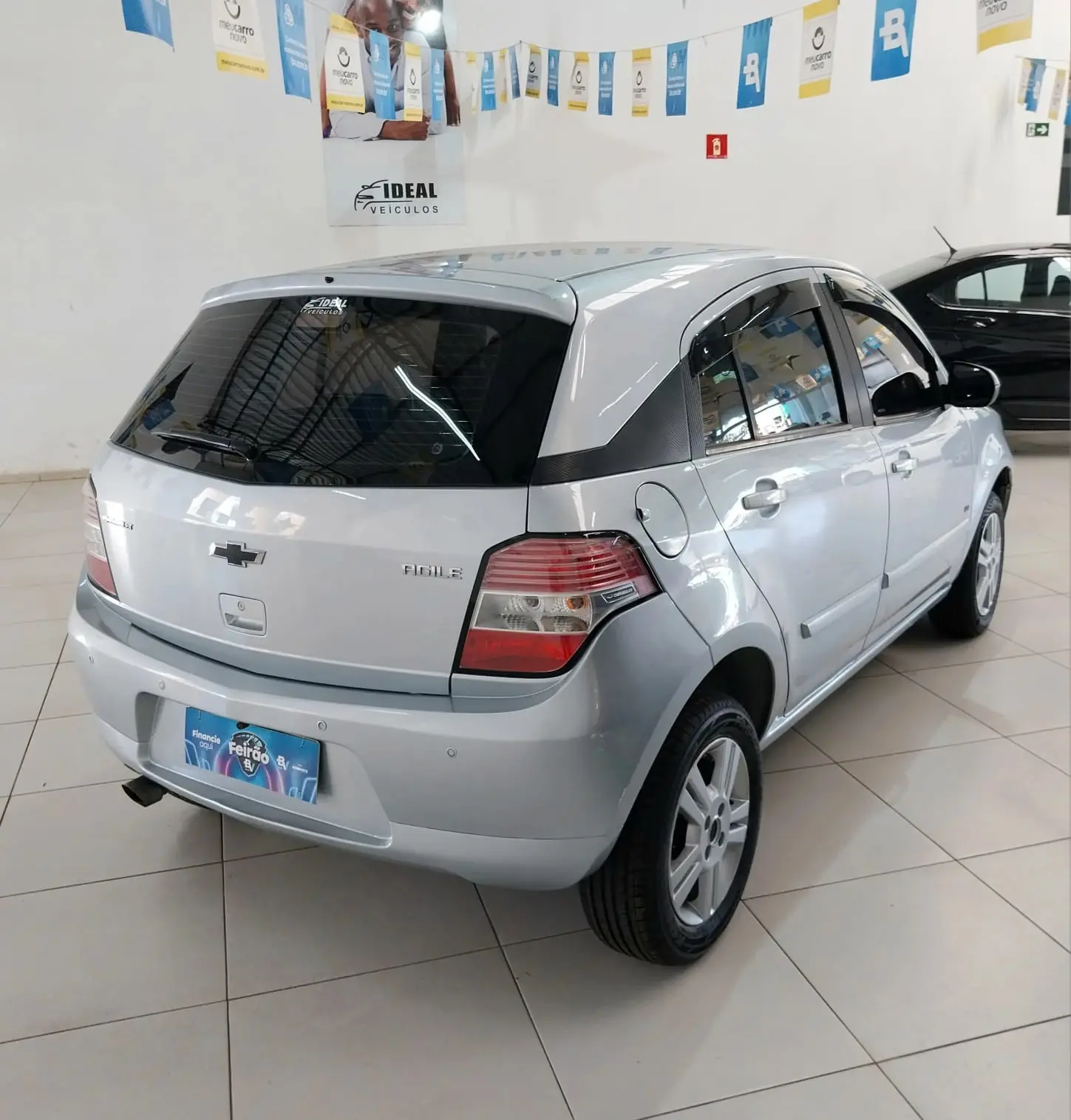 CHEVROLET Agile - Foto