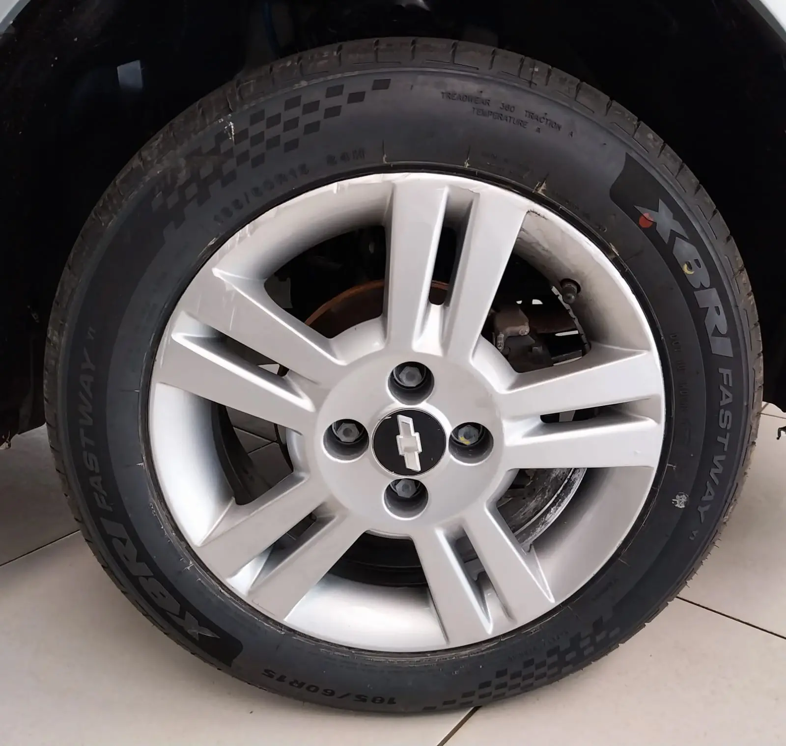 CHEVROLET Agile - Foto