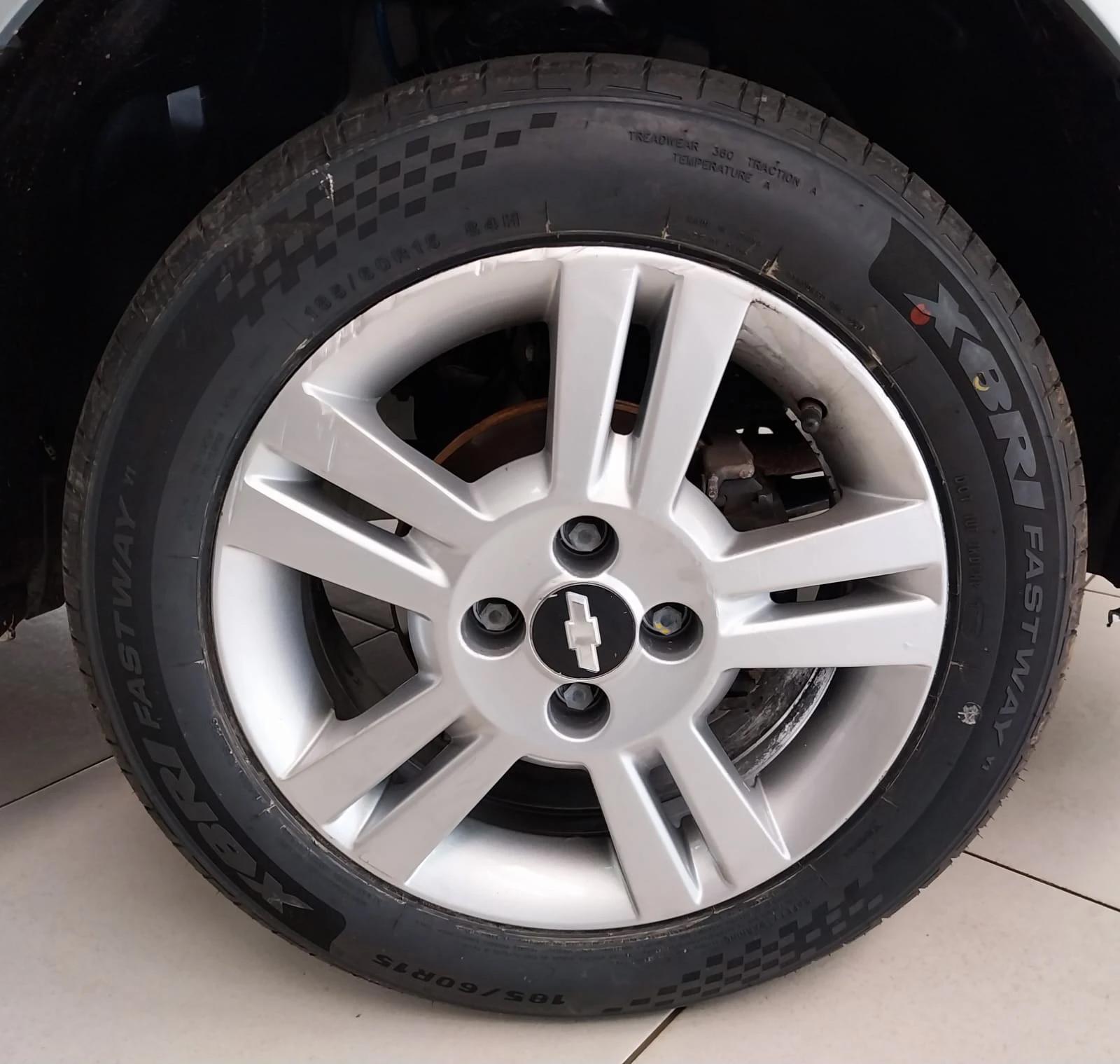 CHEVROLET Agile - Foto