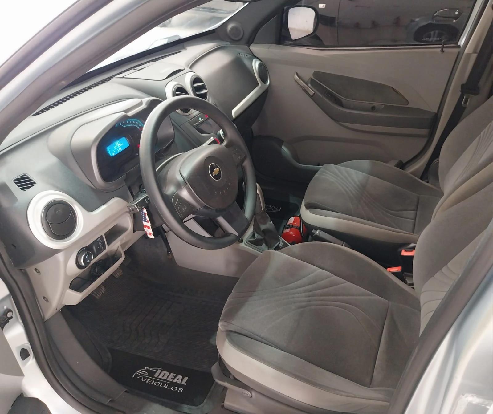 CHEVROLET Agile - Foto