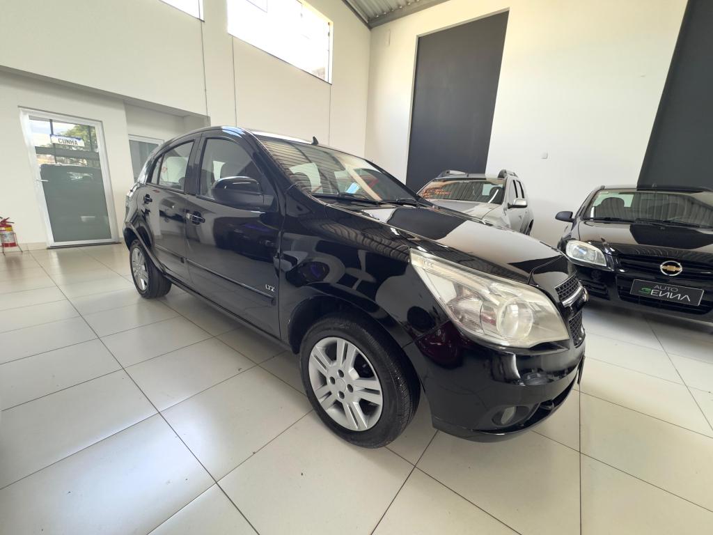 CHEVROLET Agile - Foto