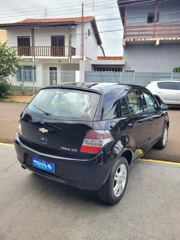 CHEVROLET Agile - Foto