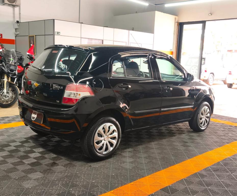 CHEVROLET Agile - Foto