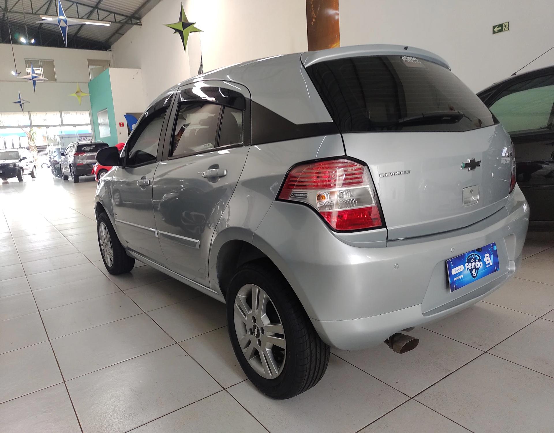 CHEVROLET Agile - Foto