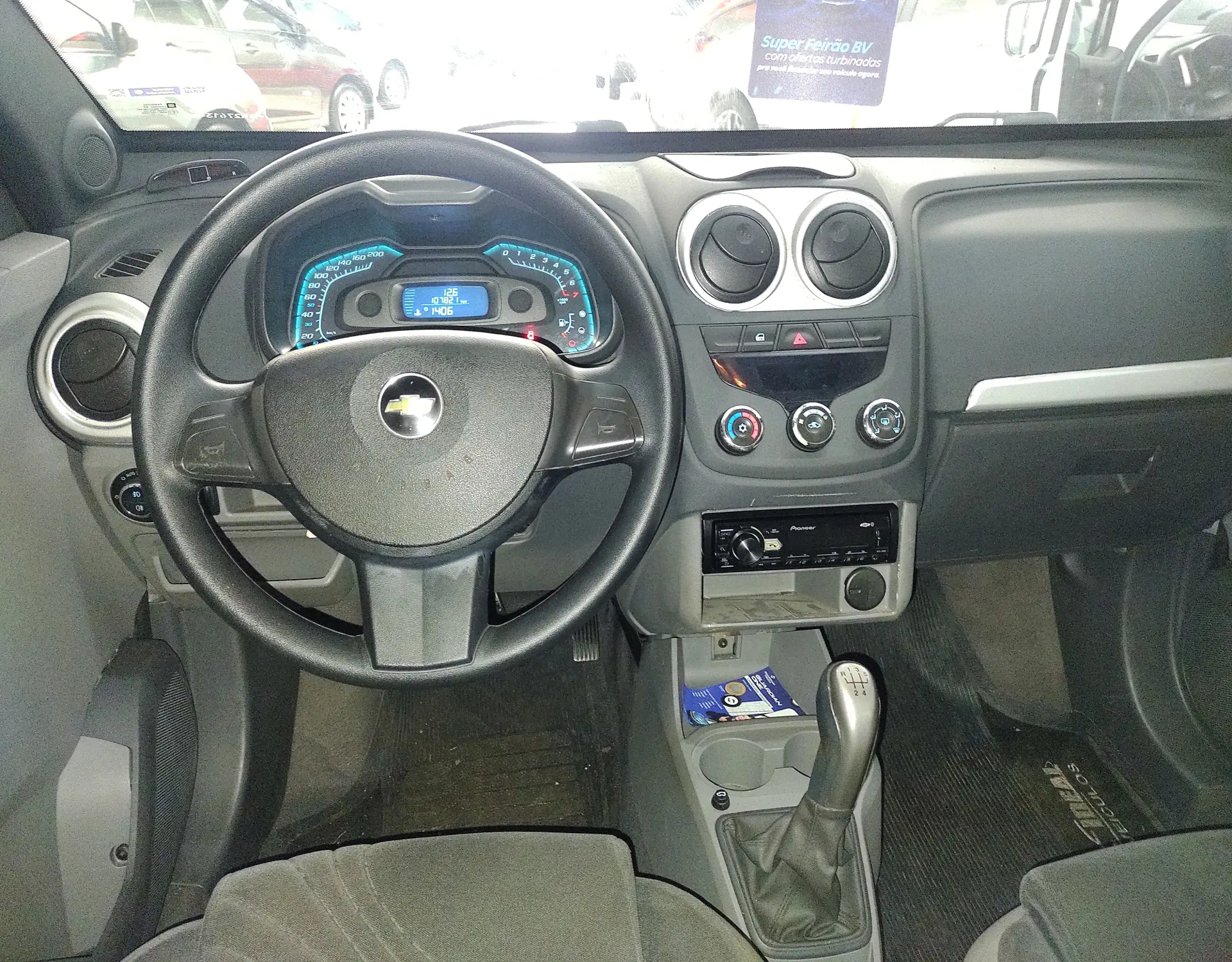 CHEVROLET Agile - Foto