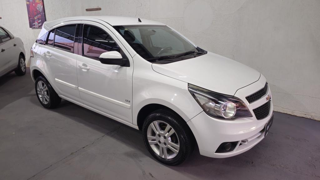 CHEVROLET Agile - Foto