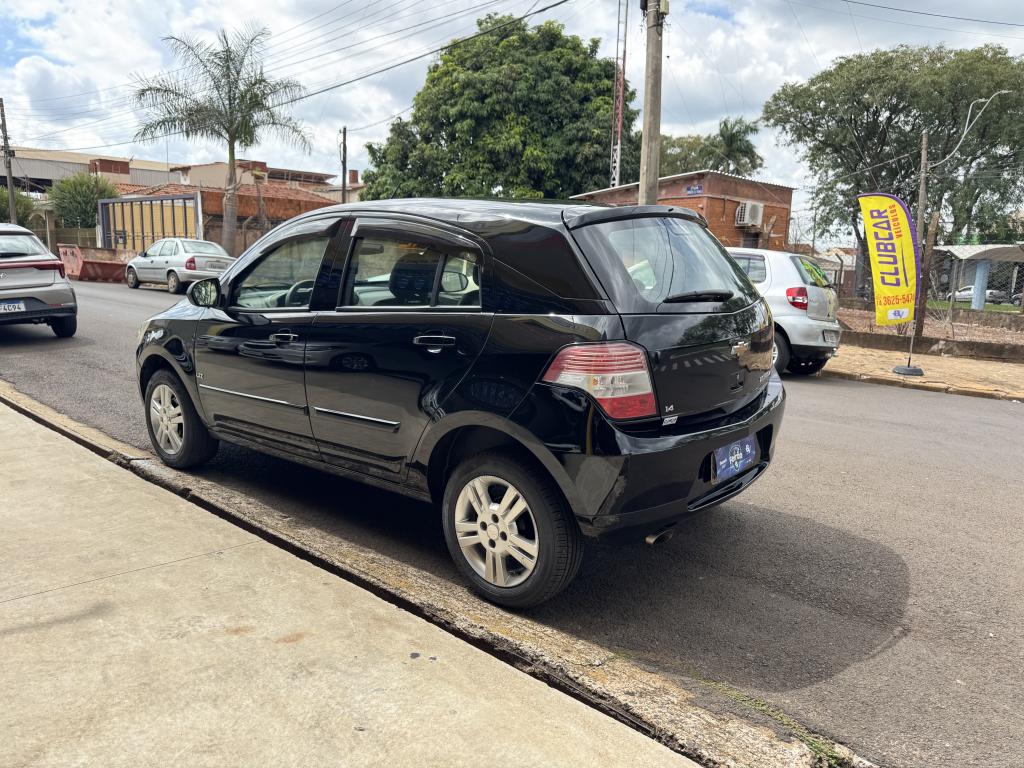 CHEVROLET Agile - Foto