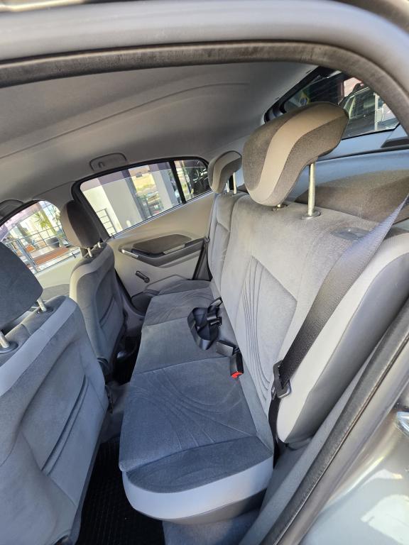 CHEVROLET Agile - Foto