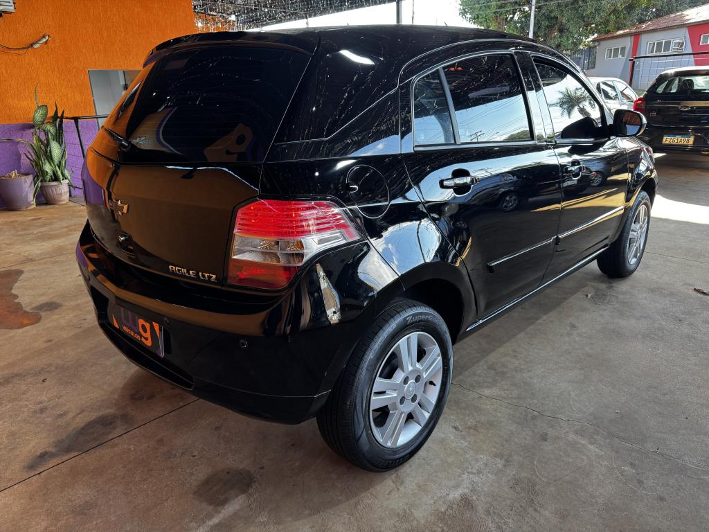 CHEVROLET Agile - Foto
