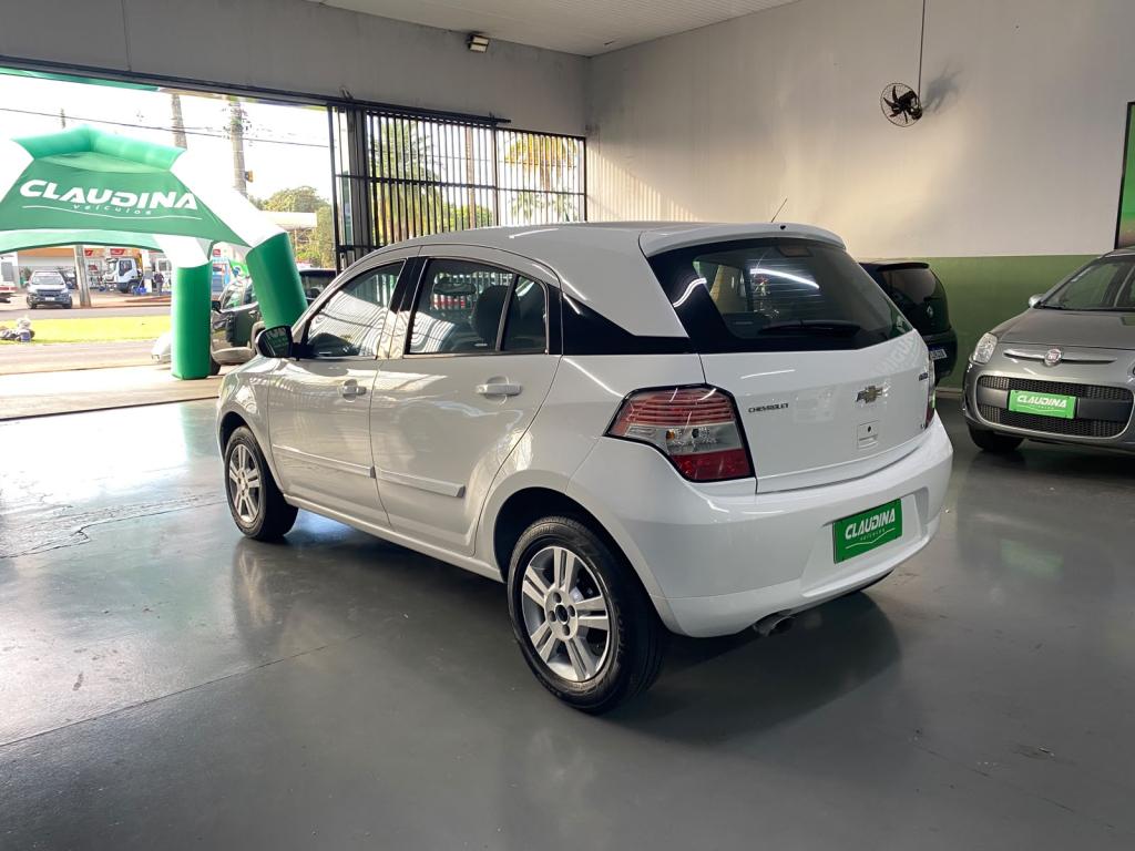 CHEVROLET Agile - Foto