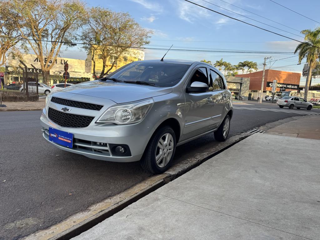 CHEVROLET Agile - Foto