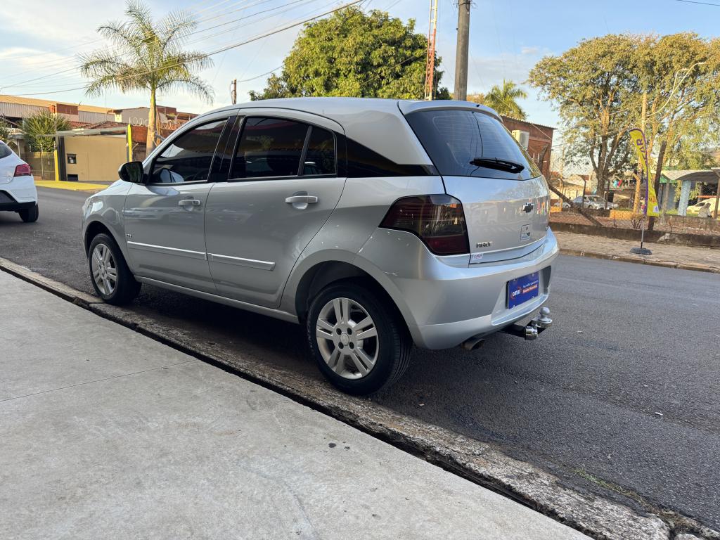 CHEVROLET Agile - Foto