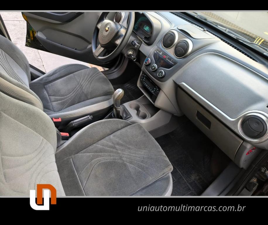 CHEVROLET Agile - Foto