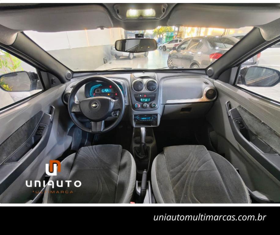 CHEVROLET Agile - Foto