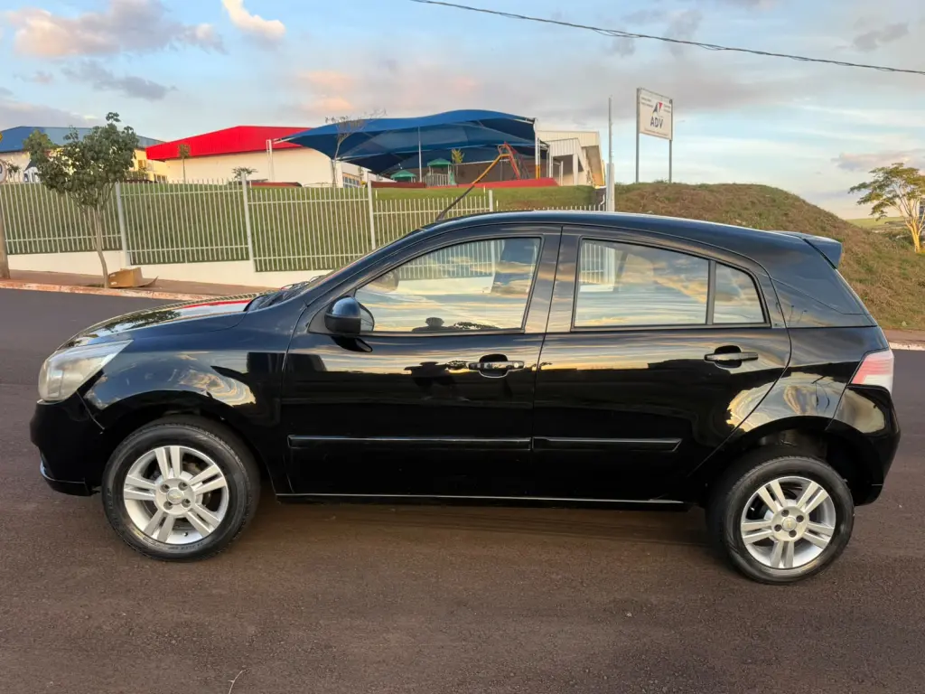 CHEVROLET Agile - Foto