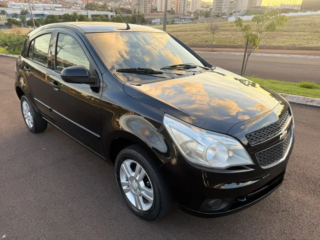 CHEVROLET Agile - Foto