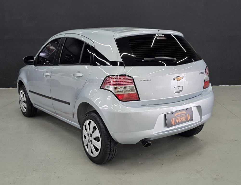 CHEVROLET Agile - Foto