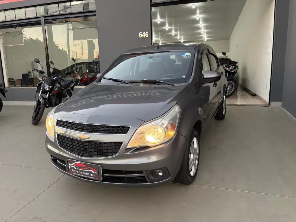 CHEVROLET Agile - Foto