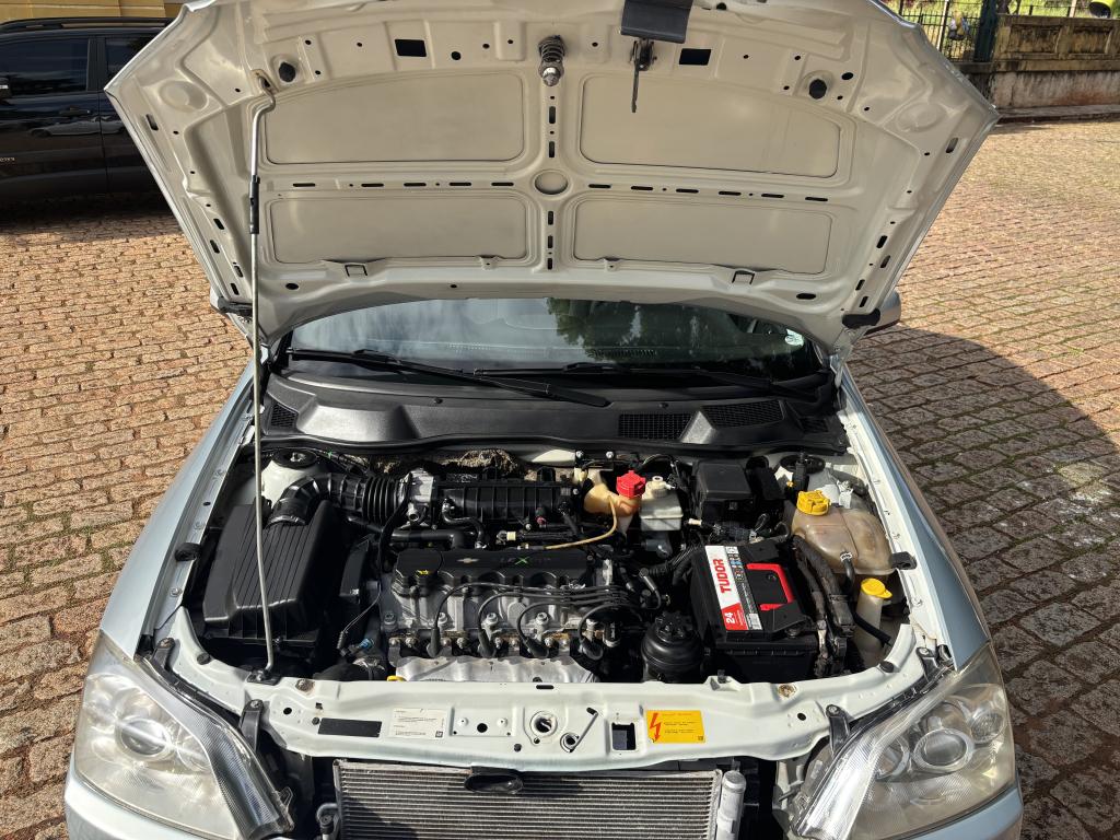 CHEVROLET Astra Hatch - Foto