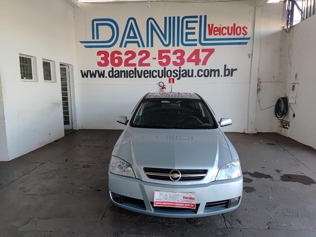 CHEVROLET Astra Hatch - Foto