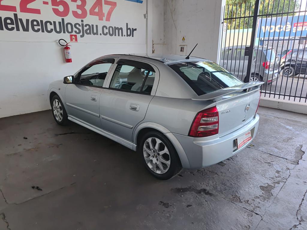 CHEVROLET Astra Hatch - Miniatura