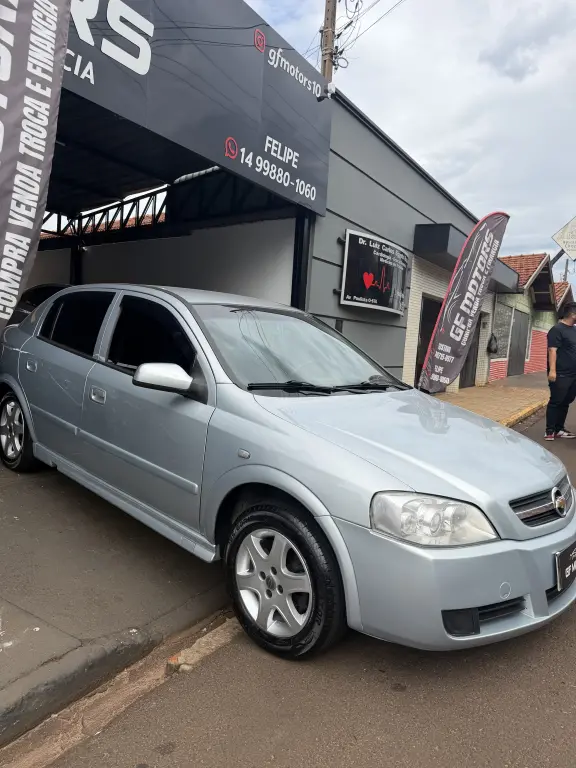 CHEVROLET Astra Hatch - Foto