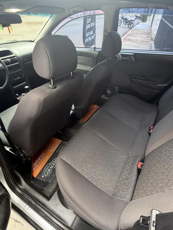 CHEVROLET Astra Hatch - Foto