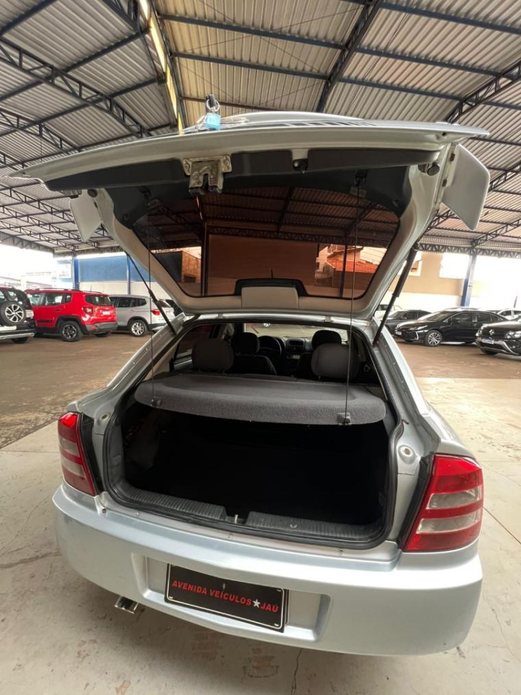 CHEVROLET Astra Hatch - Foto