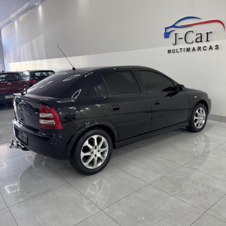 CHEVROLET Astra Hatch - Foto