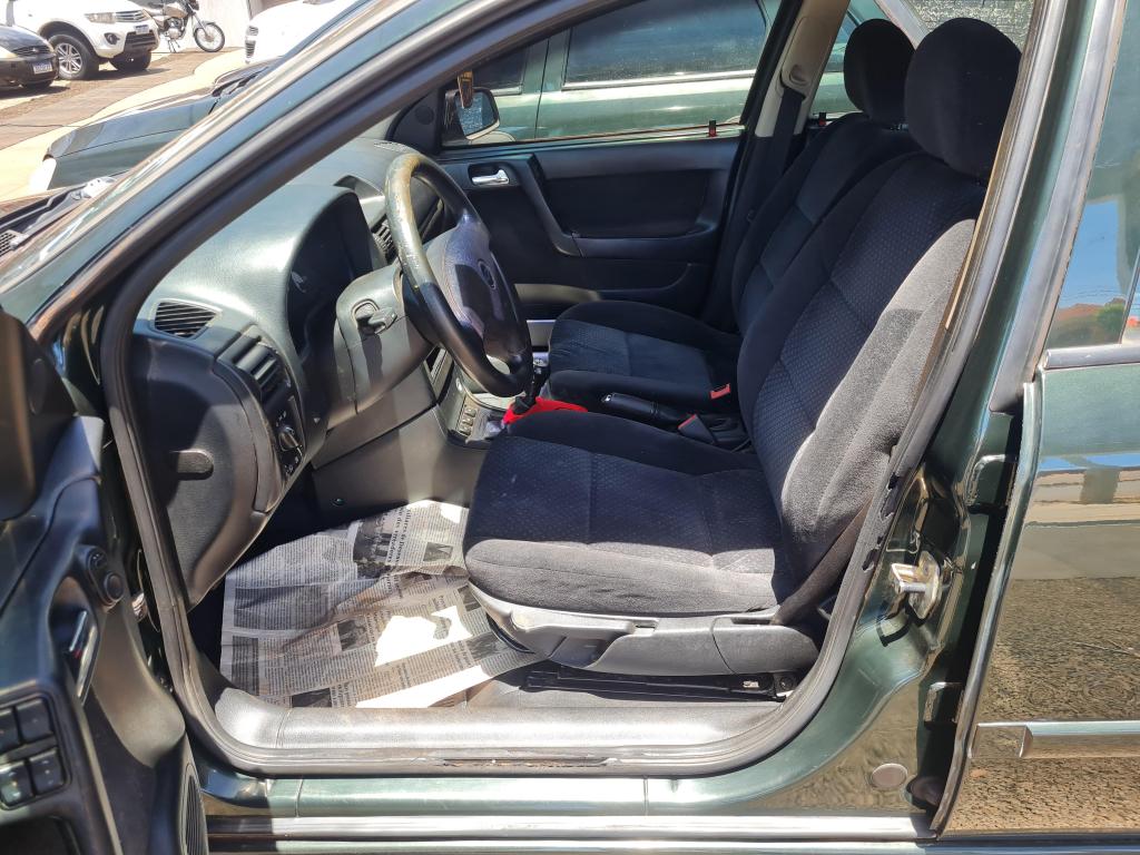 CHEVROLET Astra Hatch - Foto