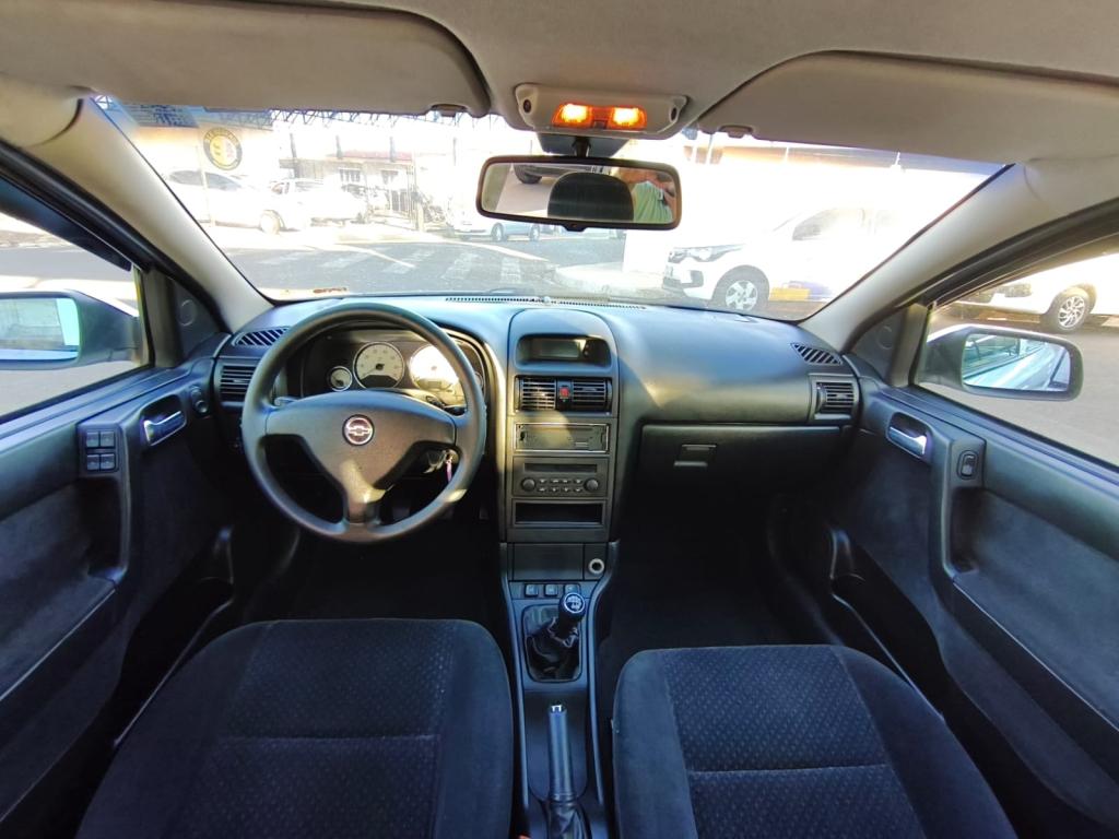 CHEVROLET Astra Hatch - Foto