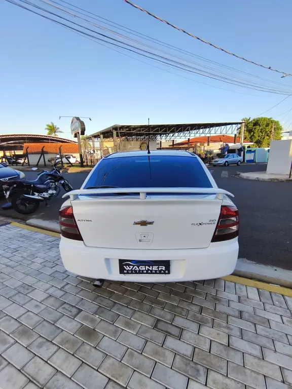 CHEVROLET Astra Hatch - Foto