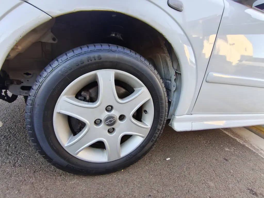 CHEVROLET Astra Hatch - Foto