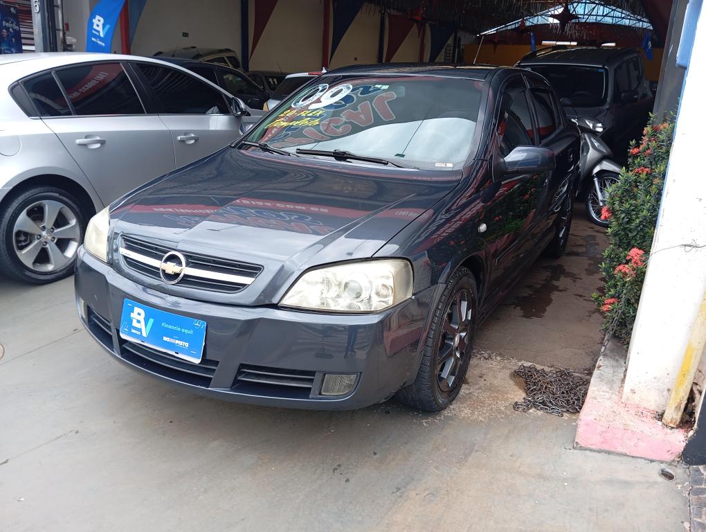 CHEVROLET Astra Hatch - Foto
