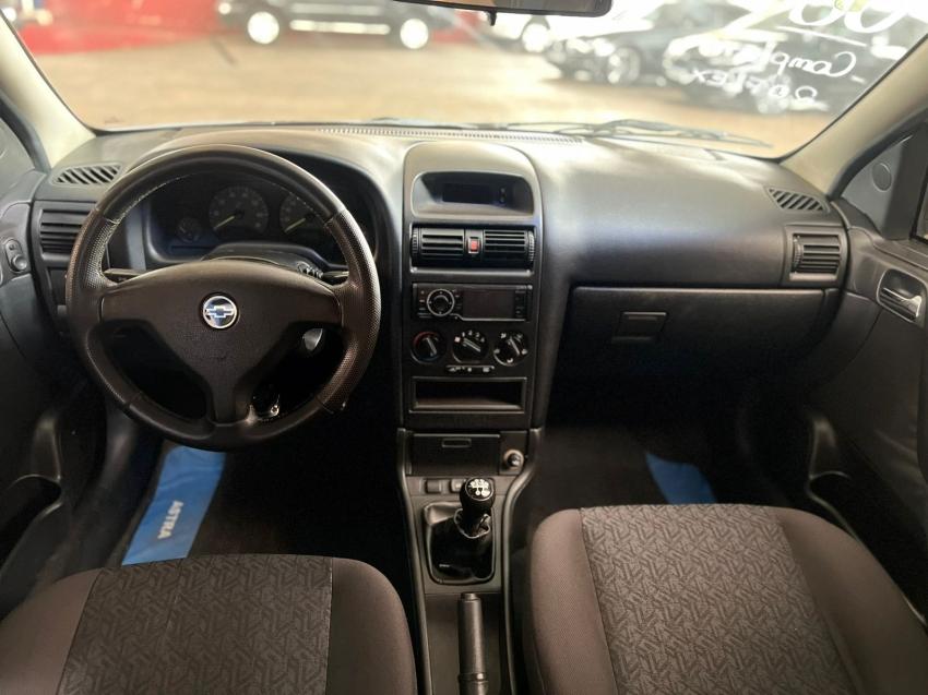 CHEVROLET Astra Hatch - Foto