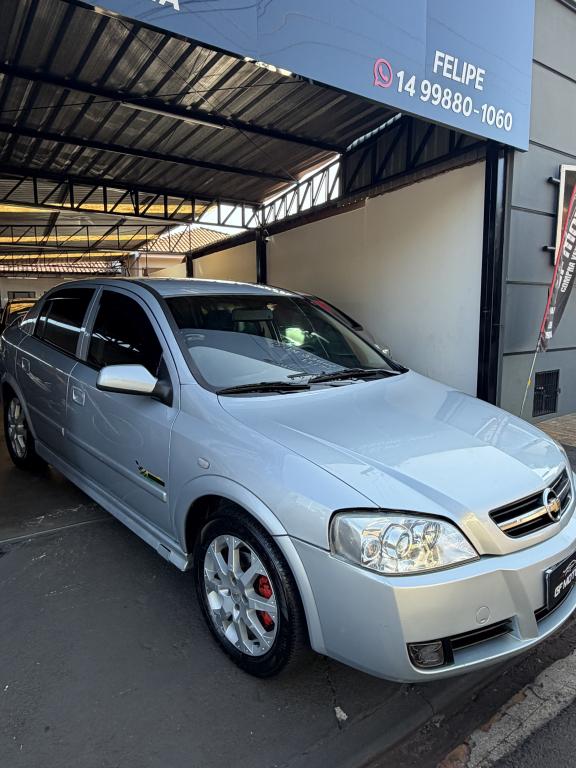 CHEVROLET Astra Hatch - Foto